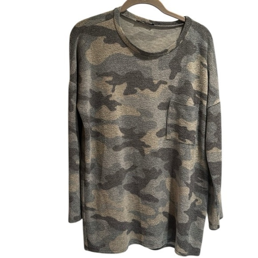 Women’s Bombom camo print long sleeved shirt super soft